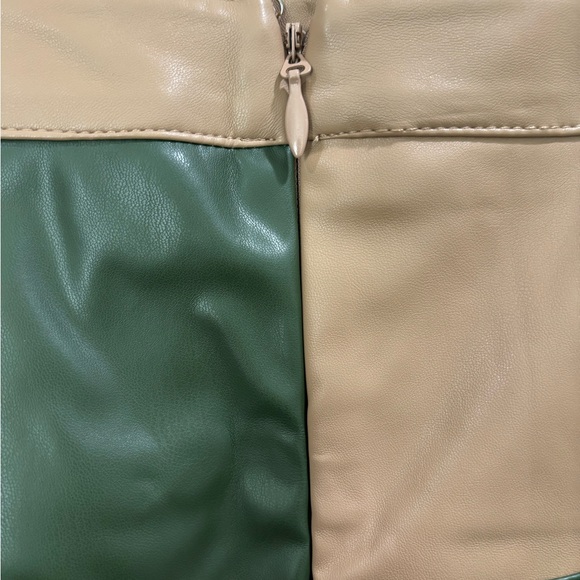 New York & Company Green and Tan Pencil Skirt - Picture 4 of 6